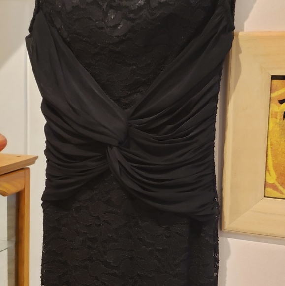 Evening gown - Picture 2 of 7